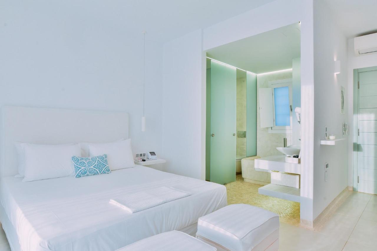 Schinoza Luxury Suites Schoinoussa Exterior photo